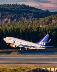 LN-RNU - SAS - Scandinavian Airlines Boeing 737-700