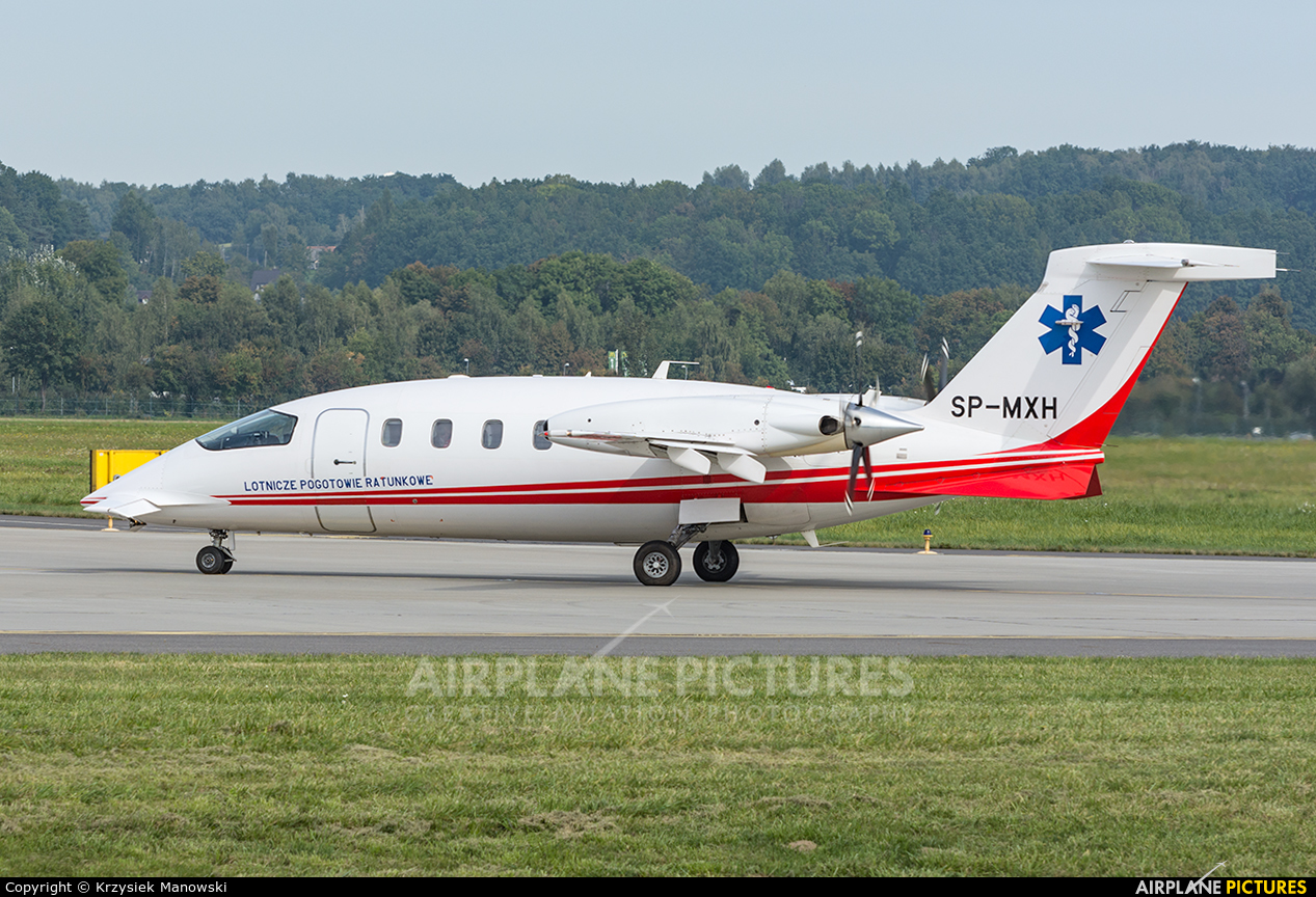 Polish Medical Air Rescue - Lotnicze Pogotowie Ratunkowe SP-MXH aircraft at Kraków - John Paul II Intl