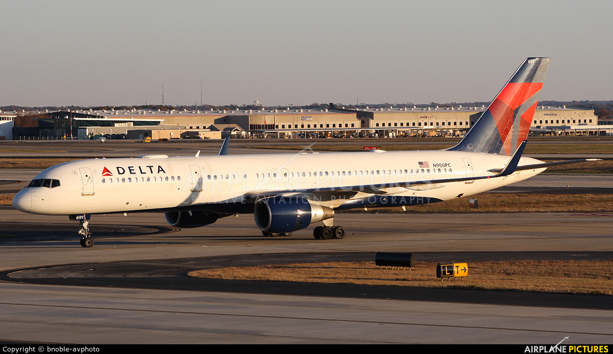Delta Air Lines N900PC aircraft at Atlanta - Hartsfield-Jackson Intl