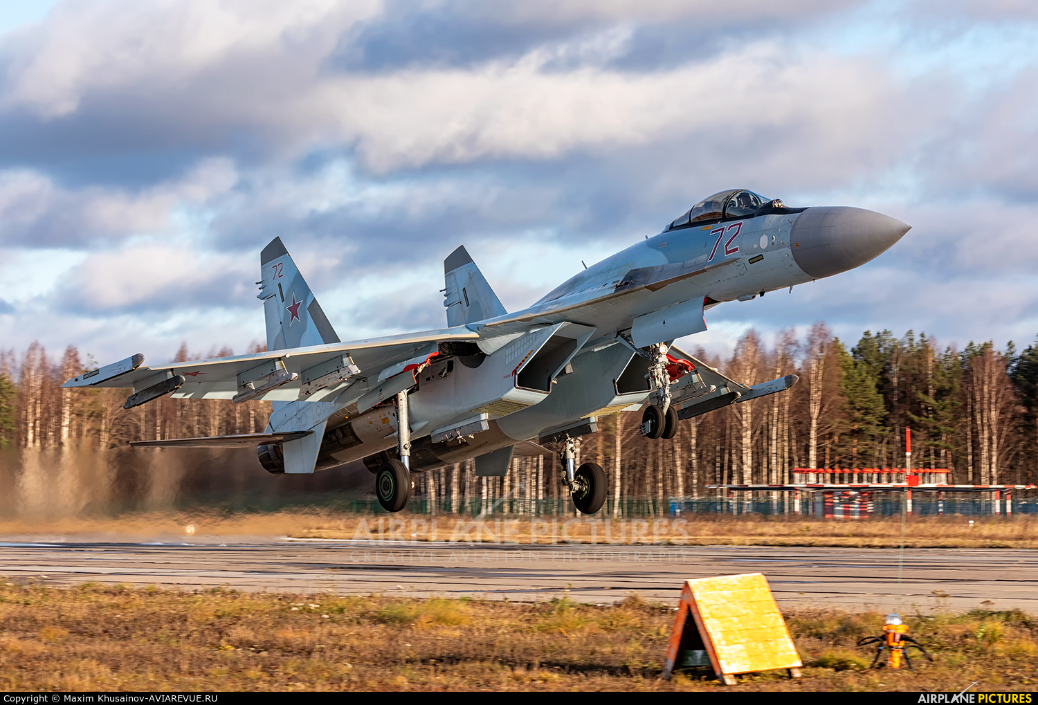 Russia - Air Force 72 aircraft at Undisclosed Location