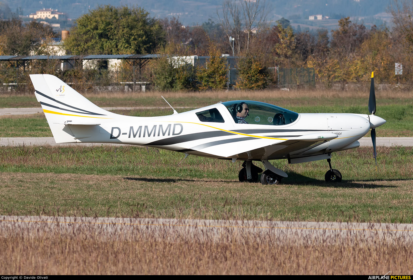 Private D-MMMD aircraft at Verona - Boscomantico