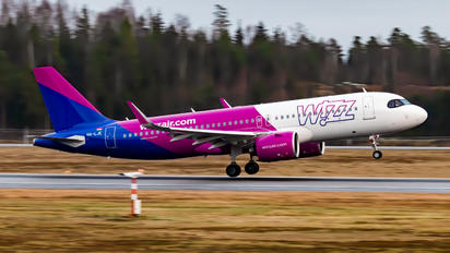 HA-LJE - Wizz Air Airbus A320 NEO