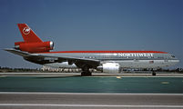 Northwest Airlines N145US image