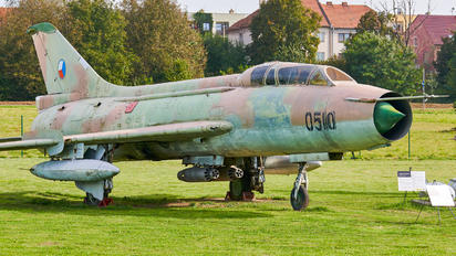 0510 - Czechoslovak - Air Force Sukhoi Su-7U