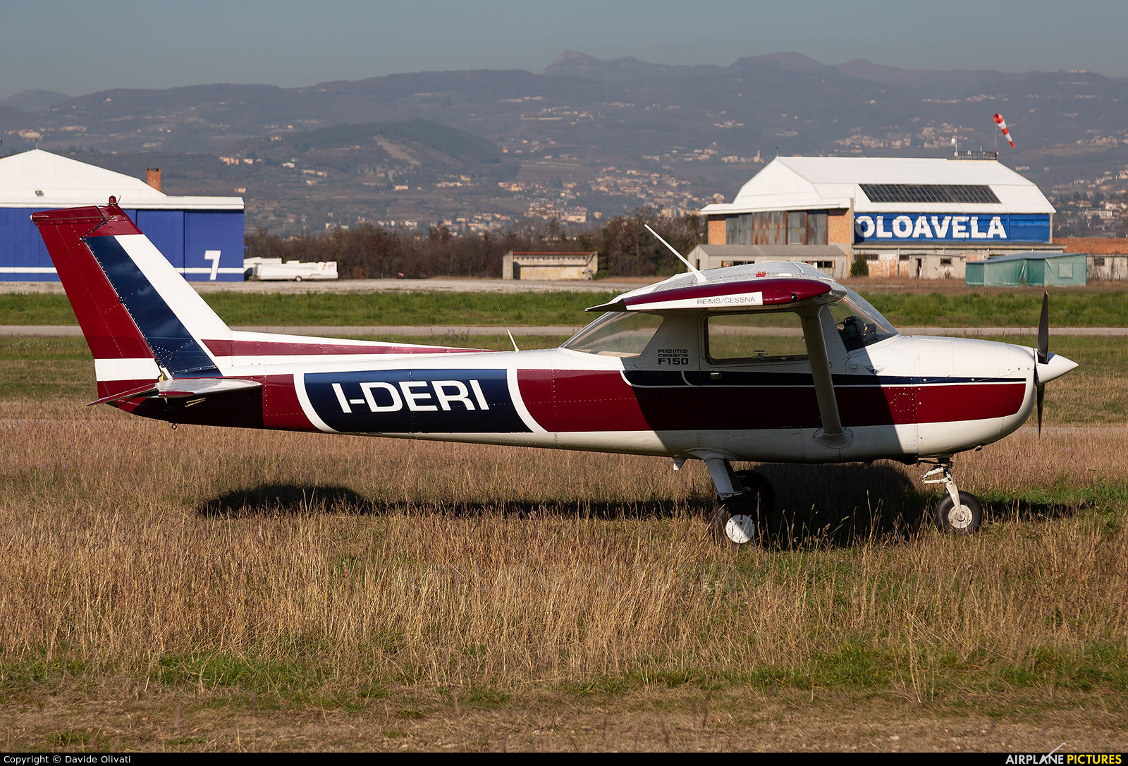 Private I-DERI aircraft at Verona - Boscomantico