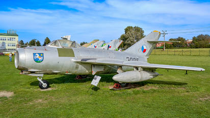 3005 - Czechoslovak - Air Force Mikoyan-Gurevich MiG-15bis