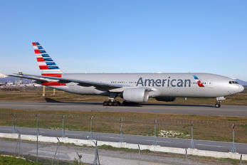N774AN - American Airlines Boeing 777-200ER