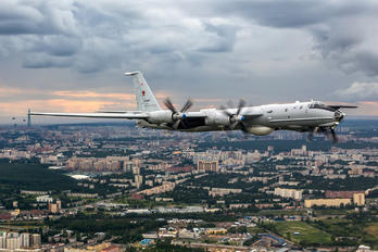 RF-34097 - Russia - Navy Tupolev Tu-142MZ