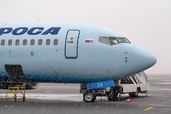 EI-GCV - Alrosa Boeing 737-700