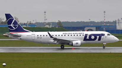 SP-LII - LOT - Polish Airlines Embraer ERJ-175 (170-200)