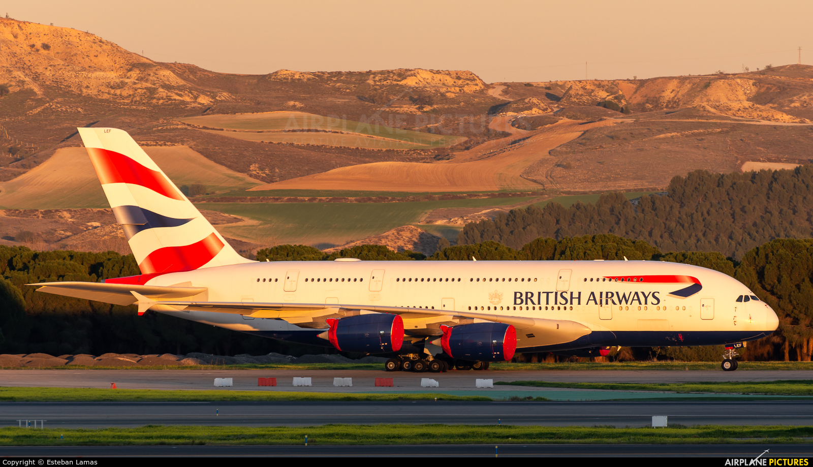 G-XLEF - British Airways Airbus A380 at Madrid - Barajas | Photo ID ...