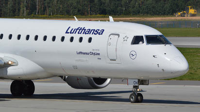 D-AECH - Lufthansa Regional - CityLine Embraer ERJ-190 (190-100)