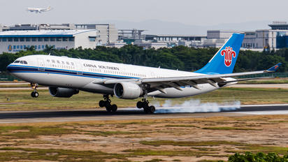 B-6532 - China Southern Airlines Airbus A330-200