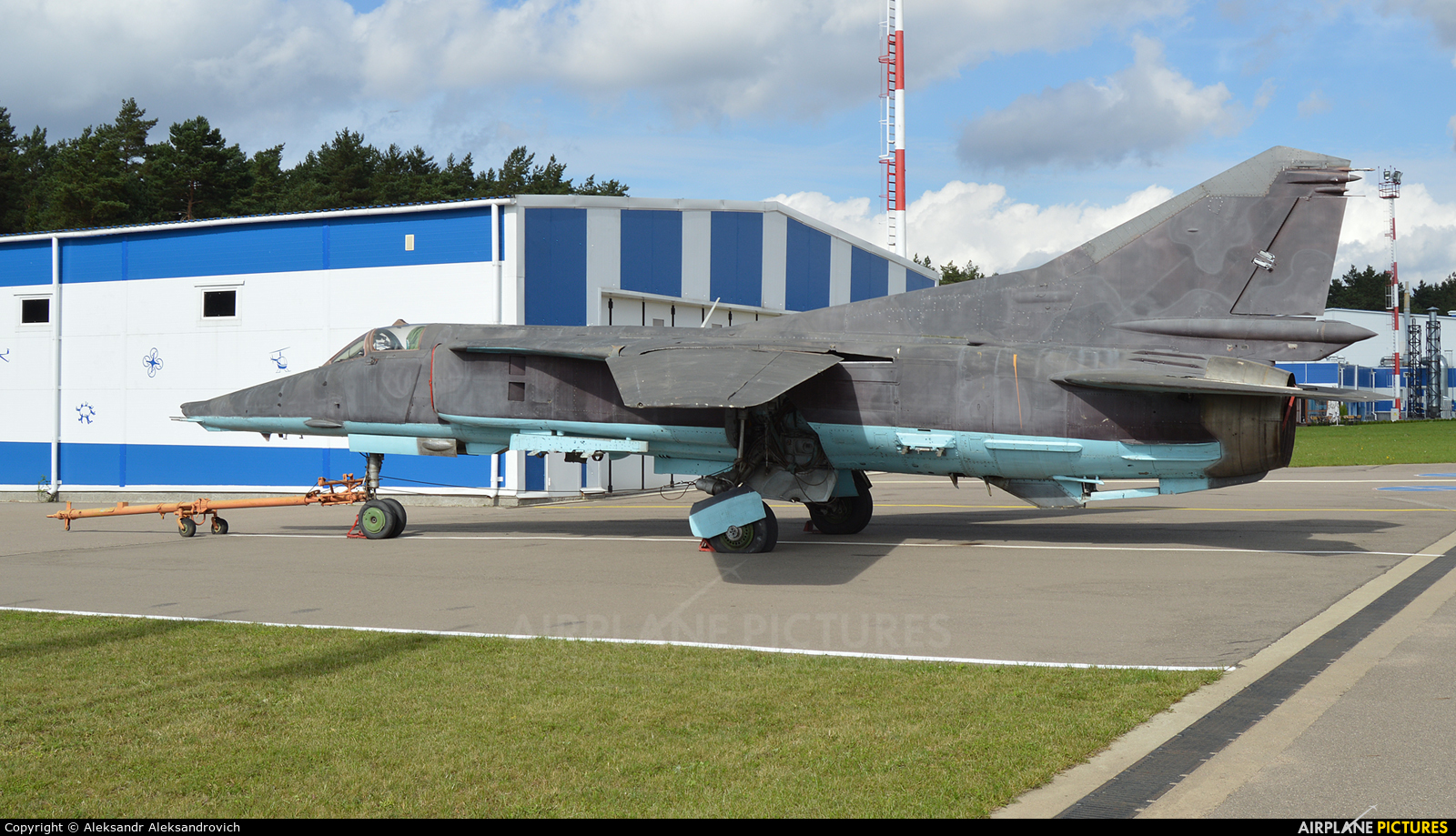 Belarus - Air Force 17 aircraft at Lipki