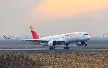 EC-MXV - Iberia Airbus A350-900