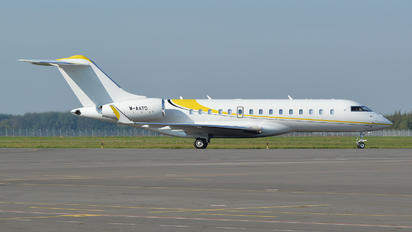 M-AATD - Private Bombardier BD-700 Global 6000