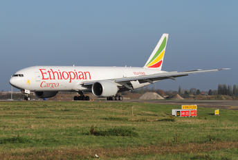 ET-AVN - Ethiopian Cargo Boeing 777F