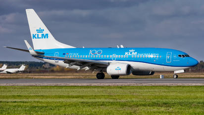 PH-BGK - KLM Boeing 737-700