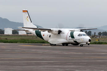 T.19B-22 - Spain - Guardia Civil Casa CN-235M