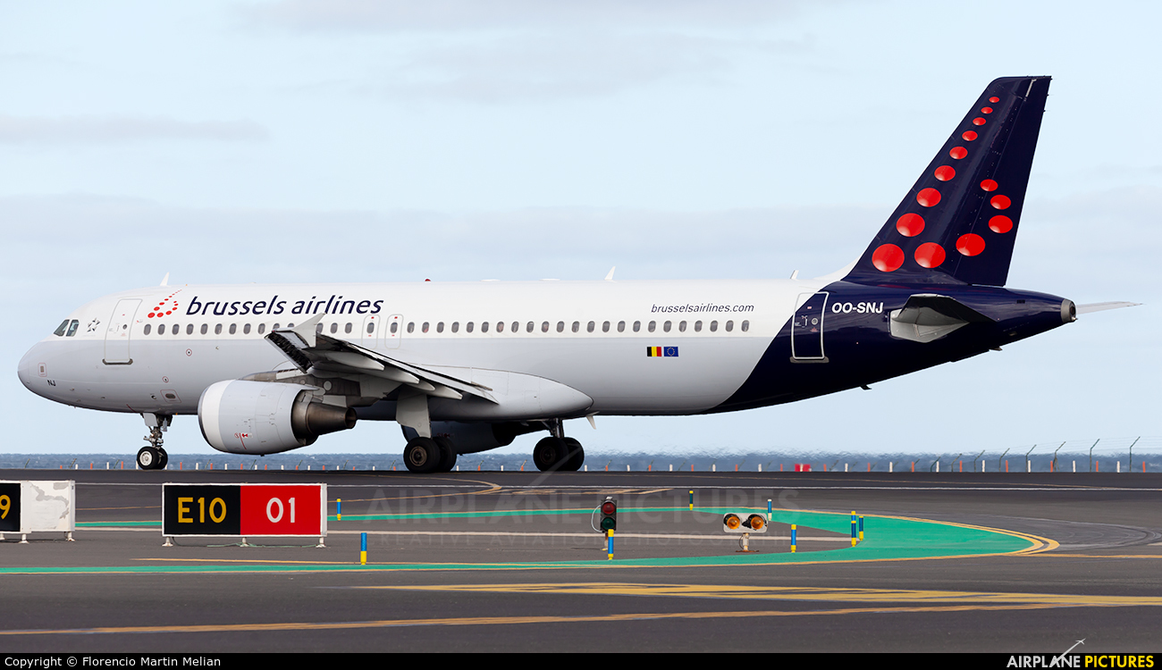 Brussels Airlines OO-SNJ aircraft at Fuerteventura - Puerto del Rosario