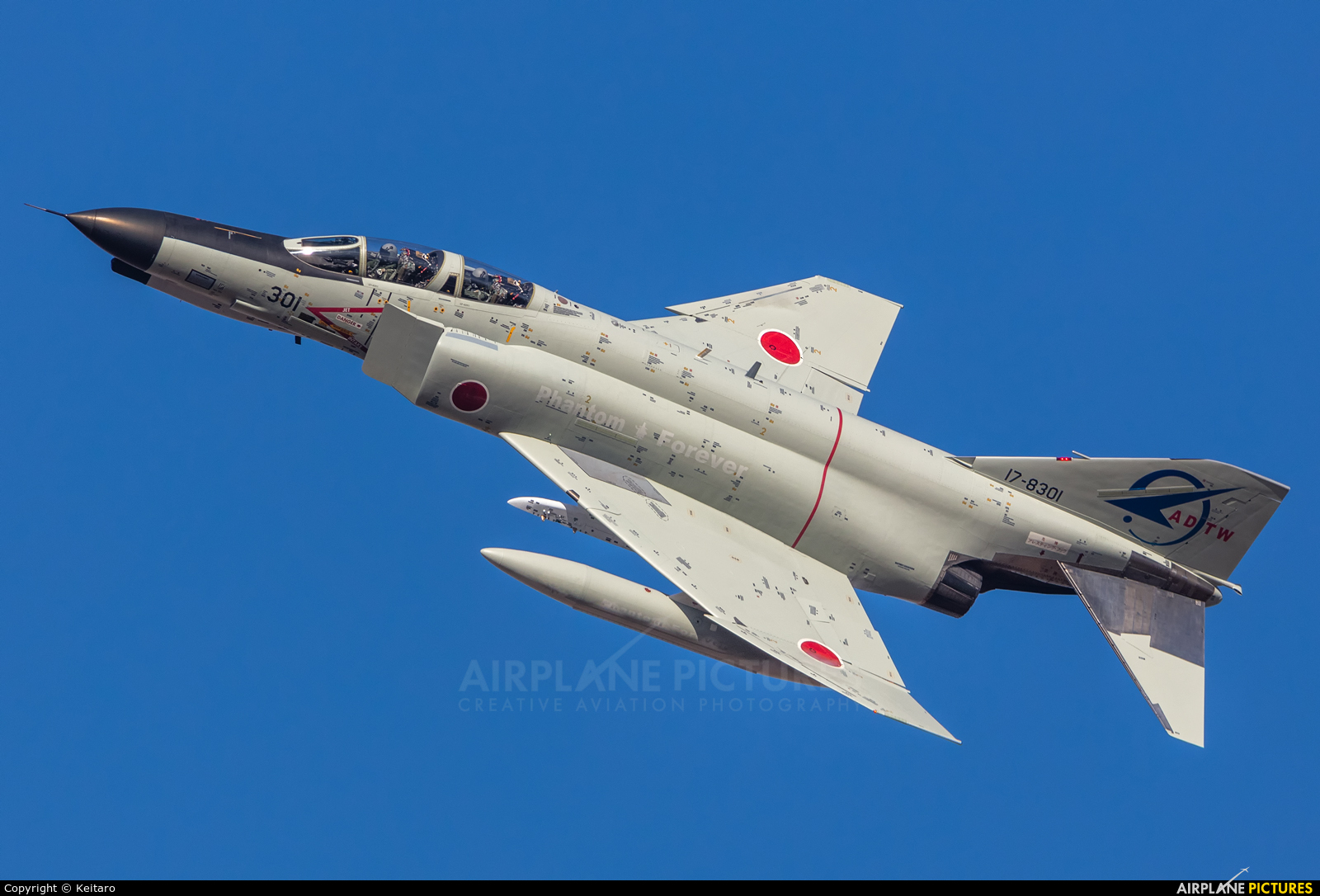 17-8301 - Japan - Air Self Defence Force Mitsubishi F-4EJ Phantom II at  Gifu AB | Photo ID 1361382 | Airplane-Pictures.net