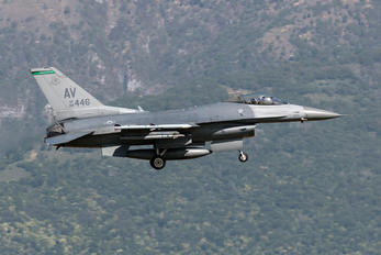 88-0446 - USA - Air Force General Dynamics F-16CG Night Falcon