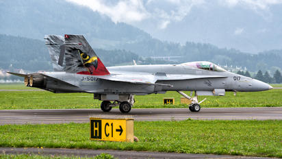 J-5017 - Switzerland - Air Force McDonnell Douglas F-18C Hornet