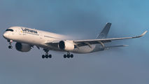D-AIXL - Lufthansa Airbus A350-900 aircraft
