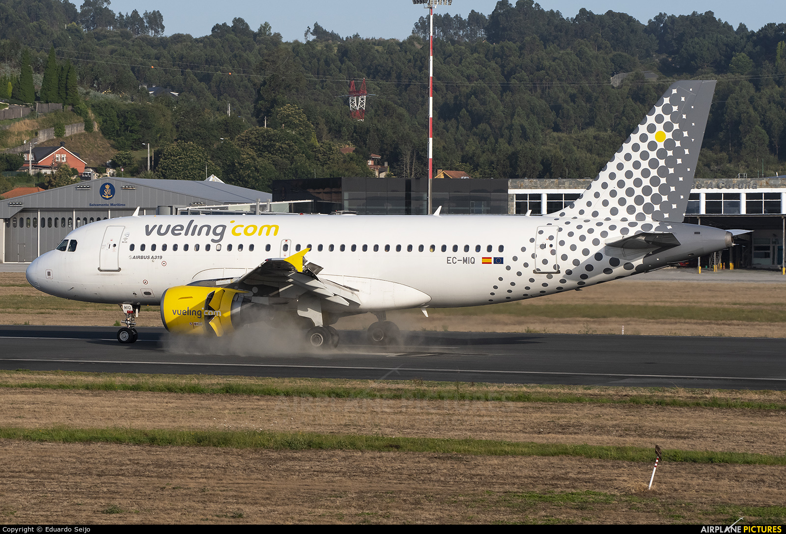 Vueling Airlines EC-MIQ aircraft at La Coruña