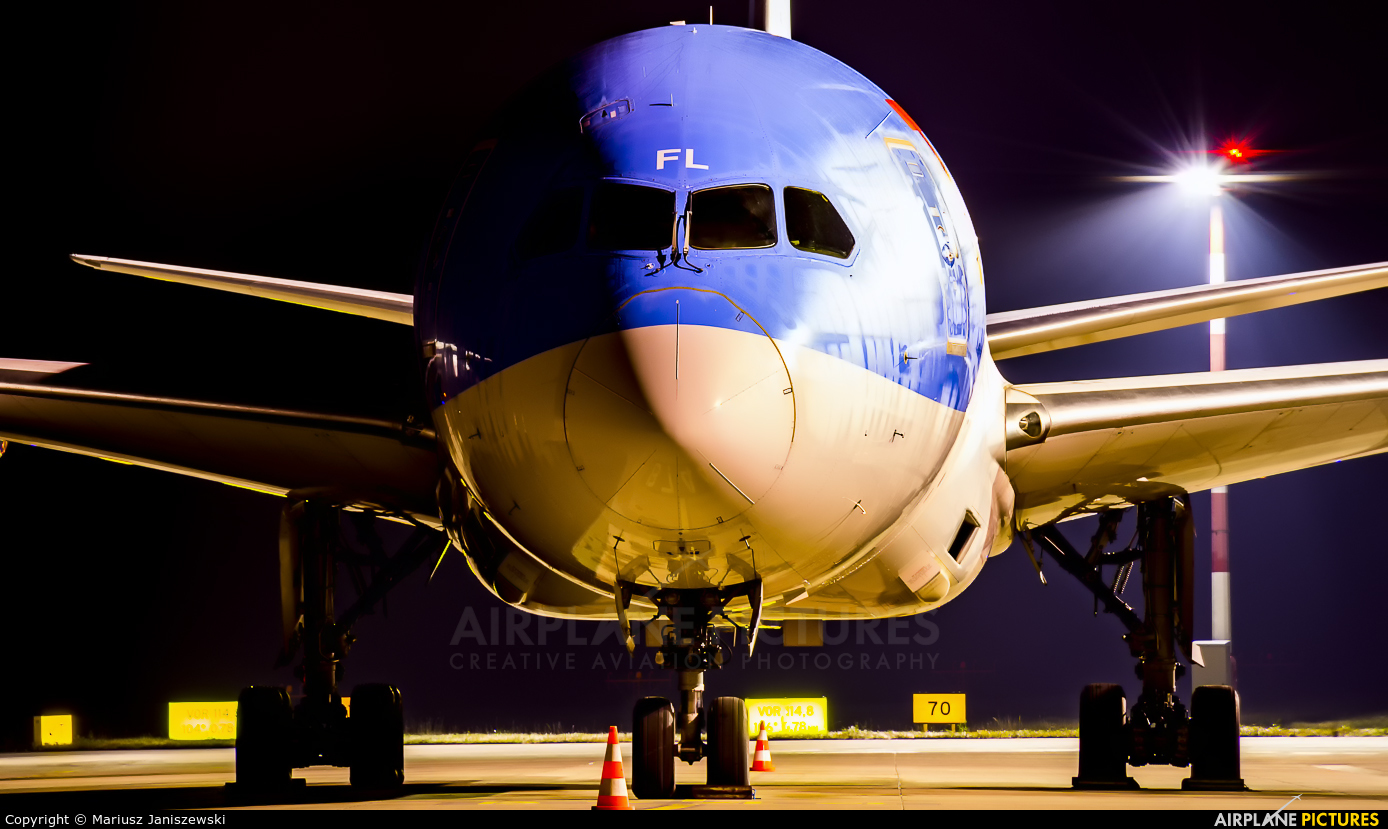 TUI Airlines Netherlands PH-TFL aircraft at Katowice - Pyrzowice