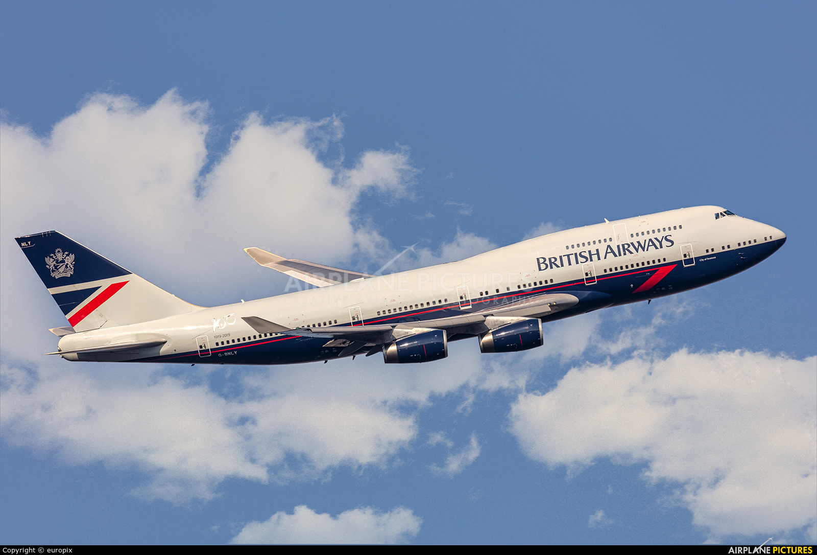 British Airways G-BNLY aircraft at London - Heathrow