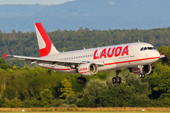 OE-LOS - LaudaMotion Airbus A320