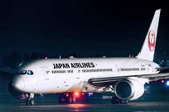 JA861J - JAL - Japan Airlines Boeing 787-9 Dreamliner