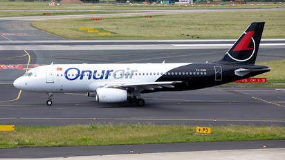 TC-ODD - Onur Air Airbus A320
