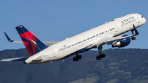 N6706Q - Delta Air Lines Boeing 757-200 aircraft