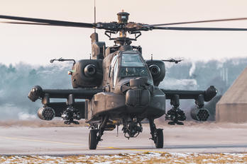 Q-18 - Netherlands - Air Force Boeing AH-64D Apache