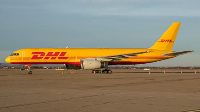 G-DHKG - DHL Cargo Boeing 757-200F