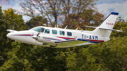 TI-AVM - Private Cessna 303 Crusader