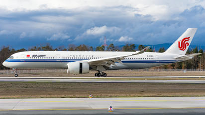 B-1086 - Air China Airbus A350-900
