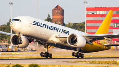 N774SA - Southern Air Transport Boeing 777F