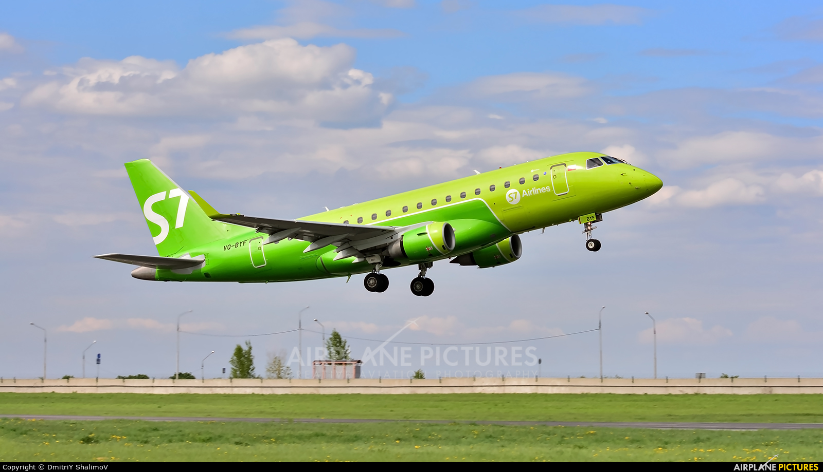 S7 Airlines VQ-BYF aircraft at Belgorod Intl
