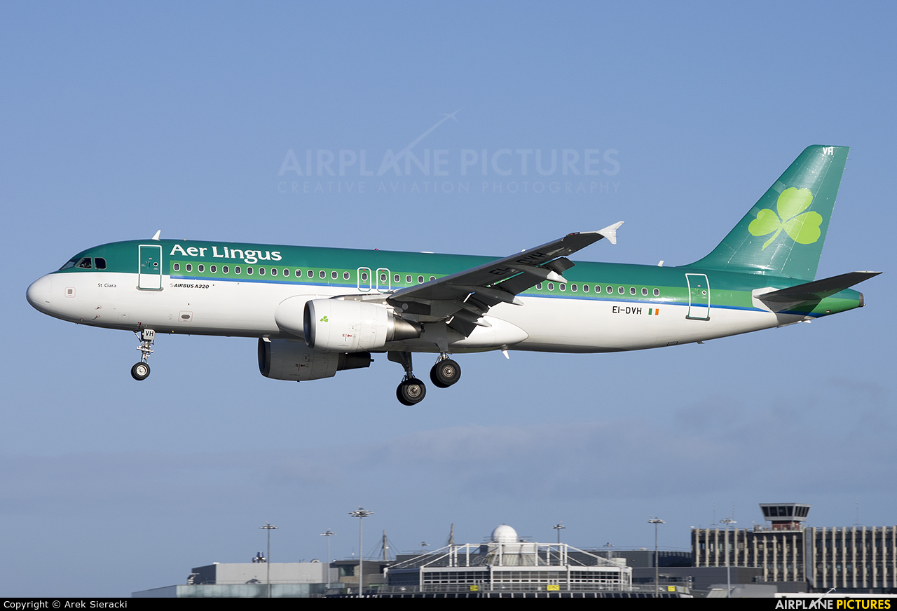 Aer Lingus EI-DVH aircraft at Dublin