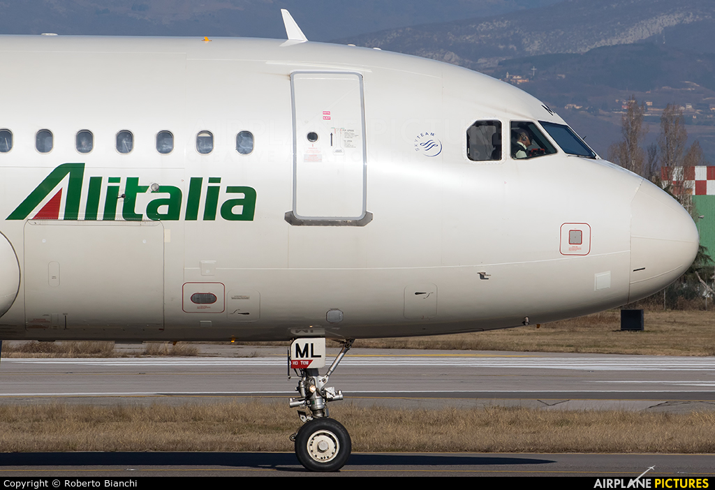 Alitalia EI-IML aircraft at Verona - Villafranca