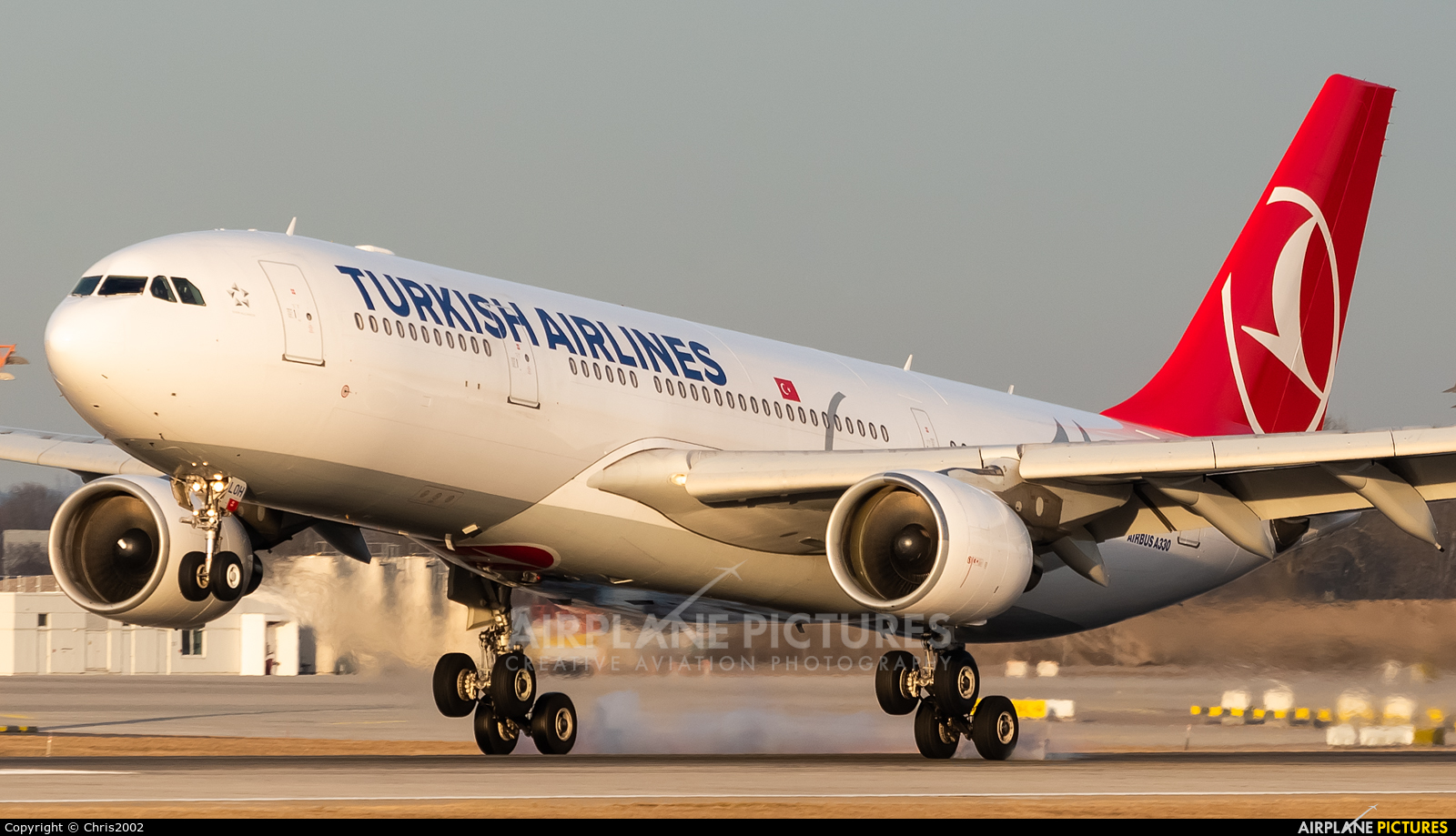 Turkish Airlines TC-LOH aircraft at Munich
