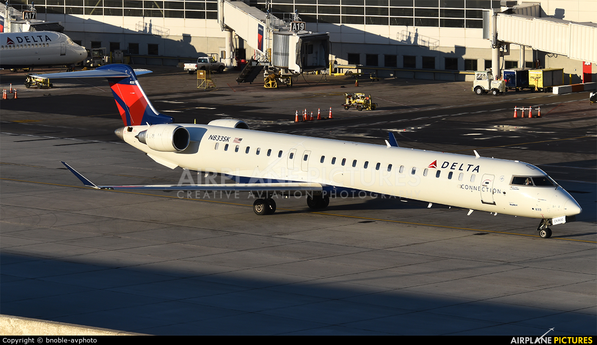 Delta Connection - SkyWest Airlines N833SK aircraft at Detroit - Metropolitan Wayne County