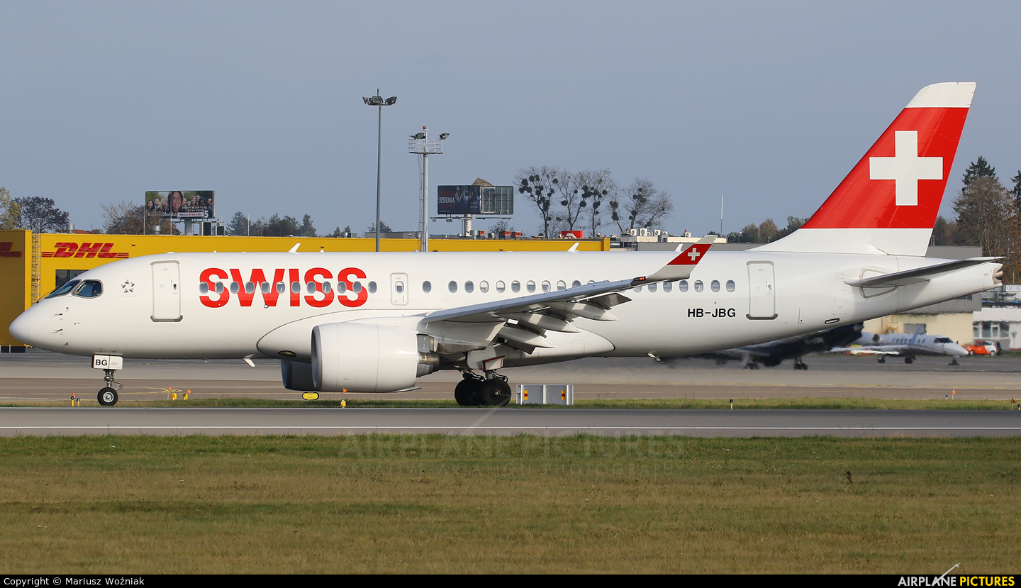 Swiss HB-JBG aircraft at Gdańsk - Lech Wałęsa
