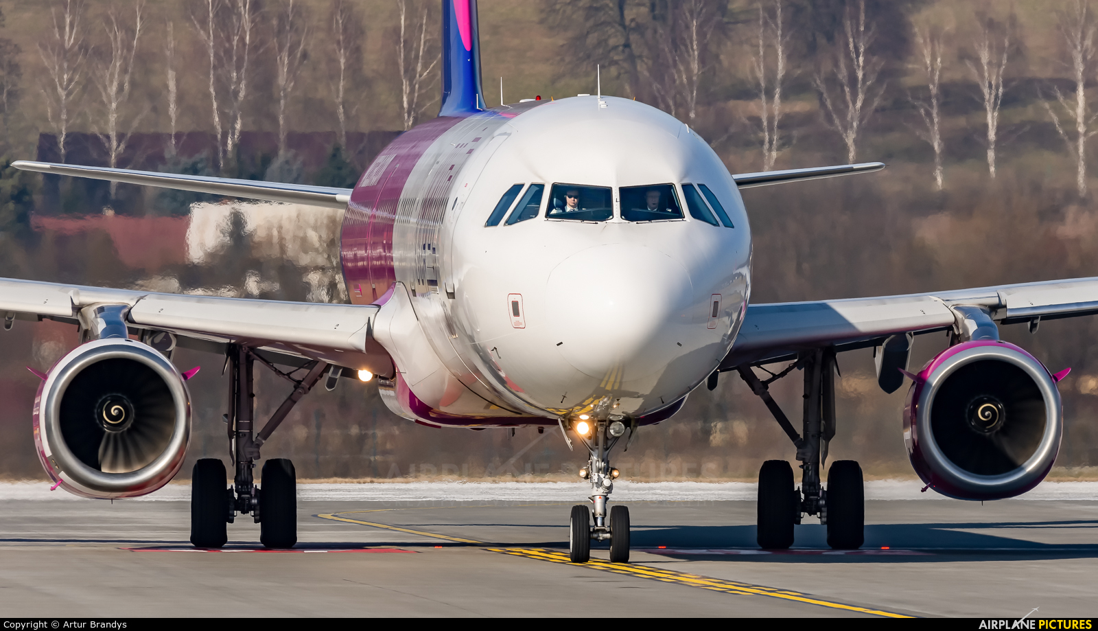 Wizz Air HA-LXS aircraft at Kraków - John Paul II Intl