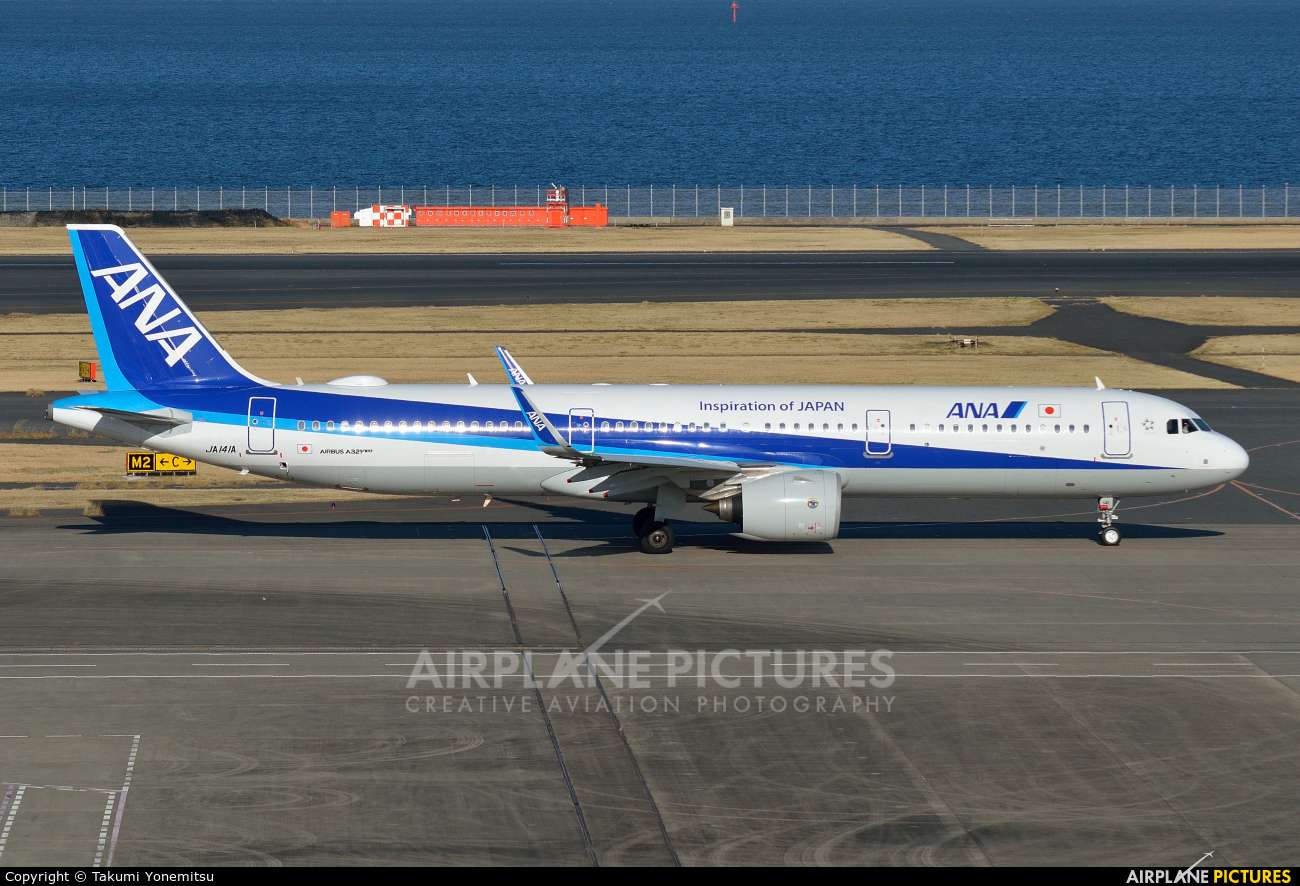 ANA - All Nippon Airways JA141A aircraft at Tokyo - Haneda Intl