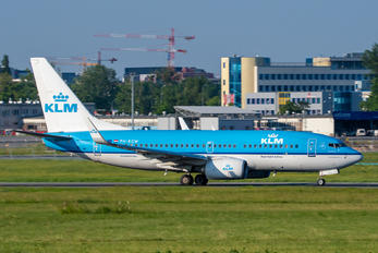 PH-BGW - KLM Boeing 737-700