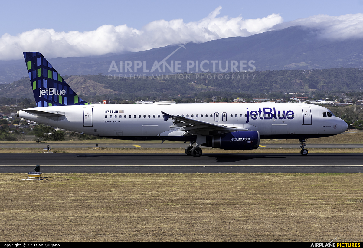 JetBlue Airways N796JB aircraft at San Jose - Juan Santamaría Intl